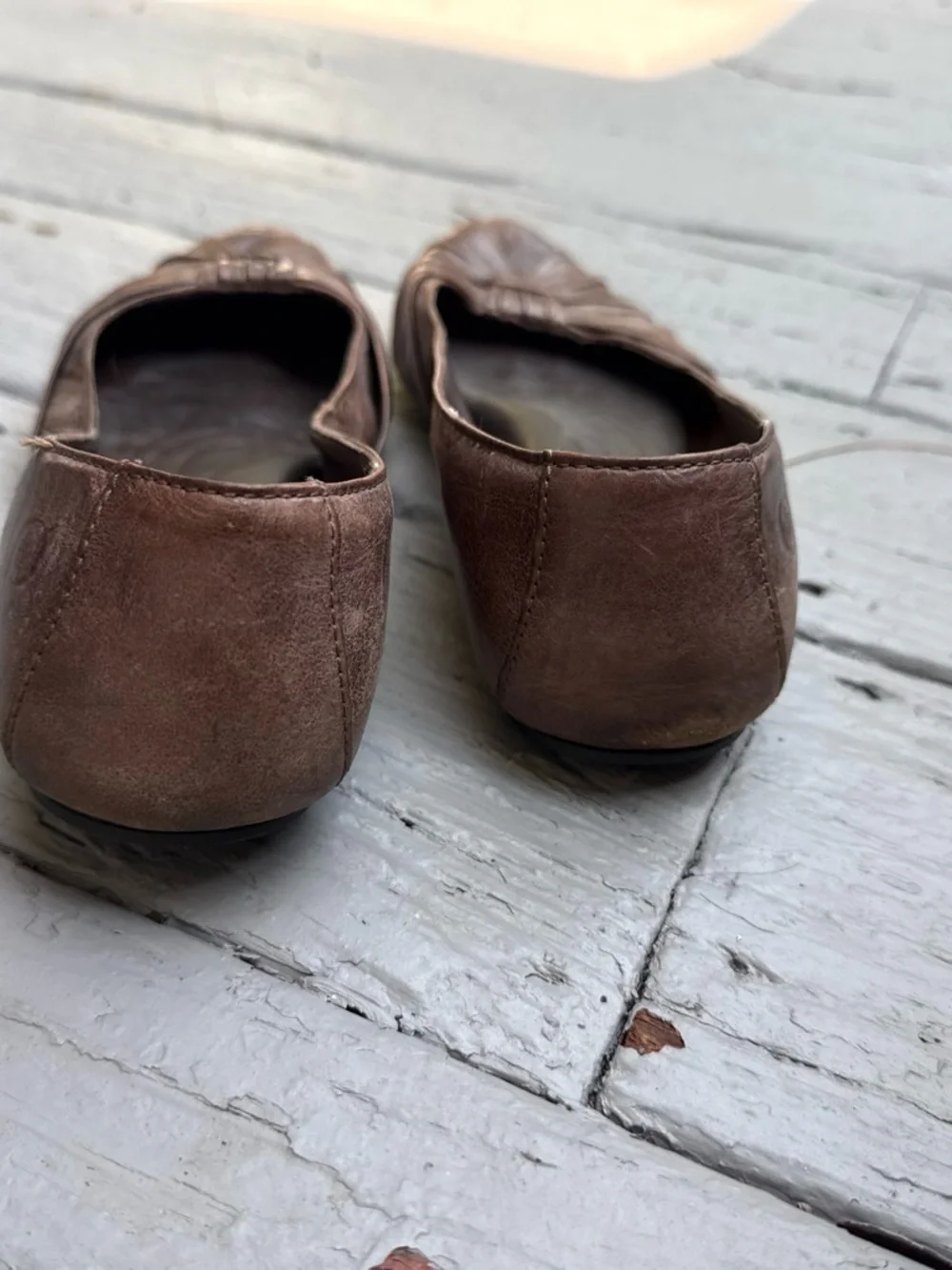 Born Brown Leather Knot-Front Ballet Flats